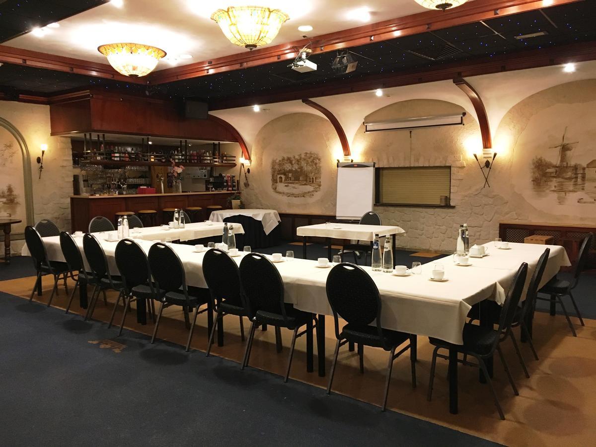 Oke Hotel De Leygraaf Heeswijk Dinther Uden Eksteriør bilde